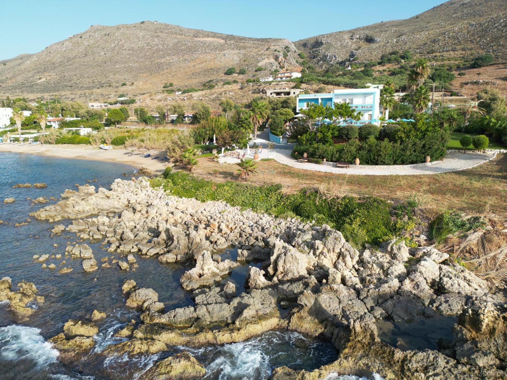 Kanakis Blue Beach Apartments Petres  Extérieur photo
