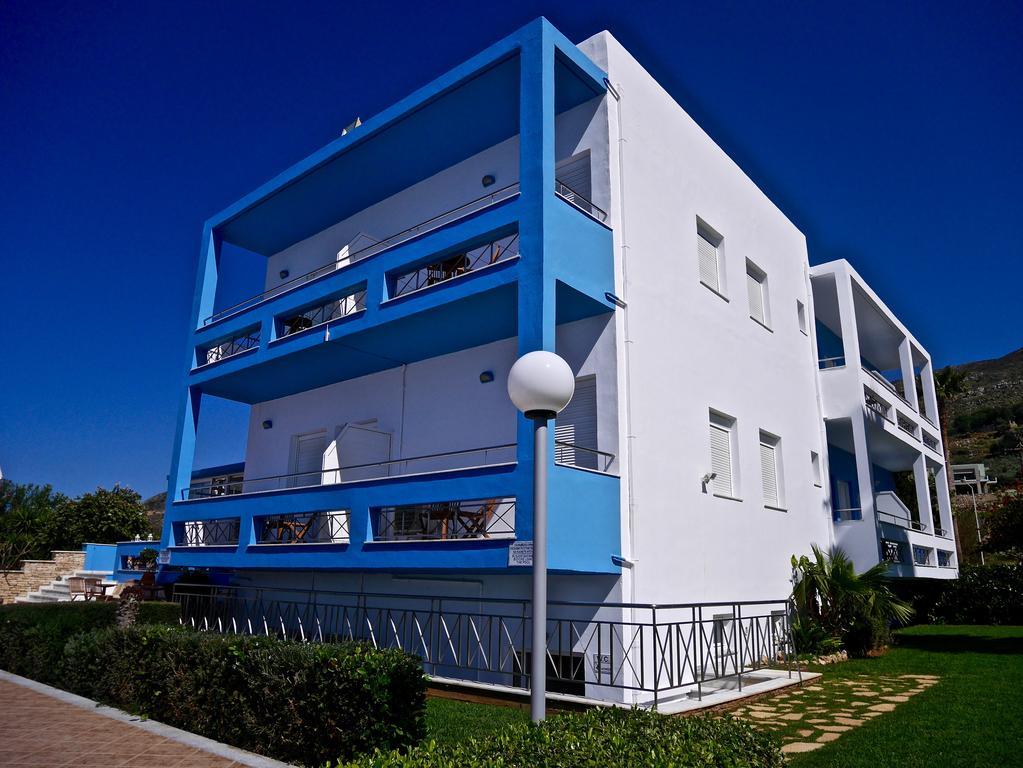 Kanakis Blue Beach Apartments Petres  Extérieur photo