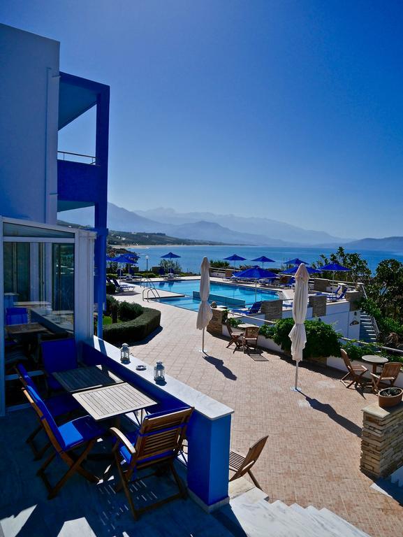 Kanakis Blue Beach Apartments Petres  Extérieur photo