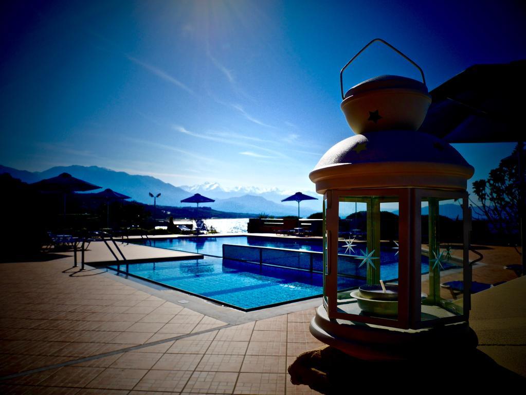 Kanakis Blue Beach Apartments Petres  Extérieur photo